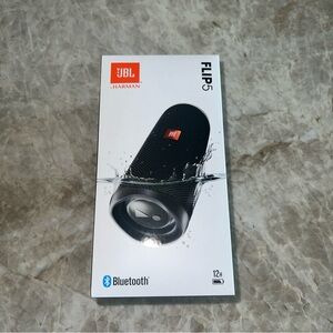 JBL Flip 5 Black Waterproof Portable Bluetooth Speaker.Brand New Factory Sealed!
